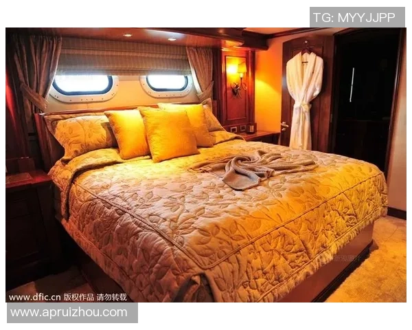 足球明星们在奢华游艇上享受阳光海滩度假生活的精彩瞬间 足球明星们在奢华游艇上享受阳光海滩度假生活的精彩瞬间